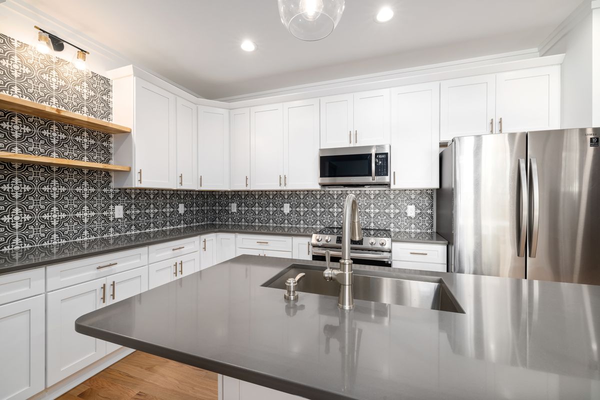 Black-and-White Patterned Tile Backsplash